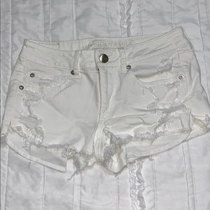 American Eagle distressed white shortie shorts